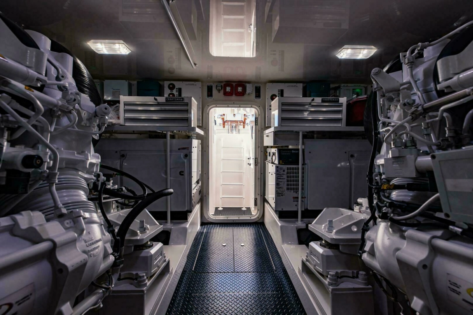 2020 Viking 72 Enclosed Bridge