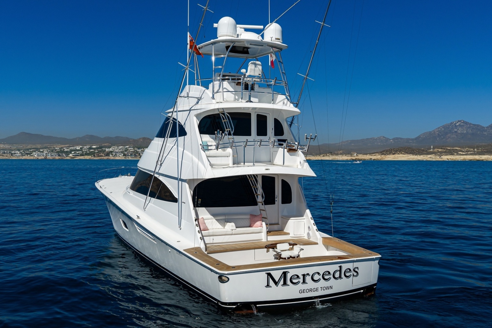 Viking 80 MERCEDES - Port Aft Profile