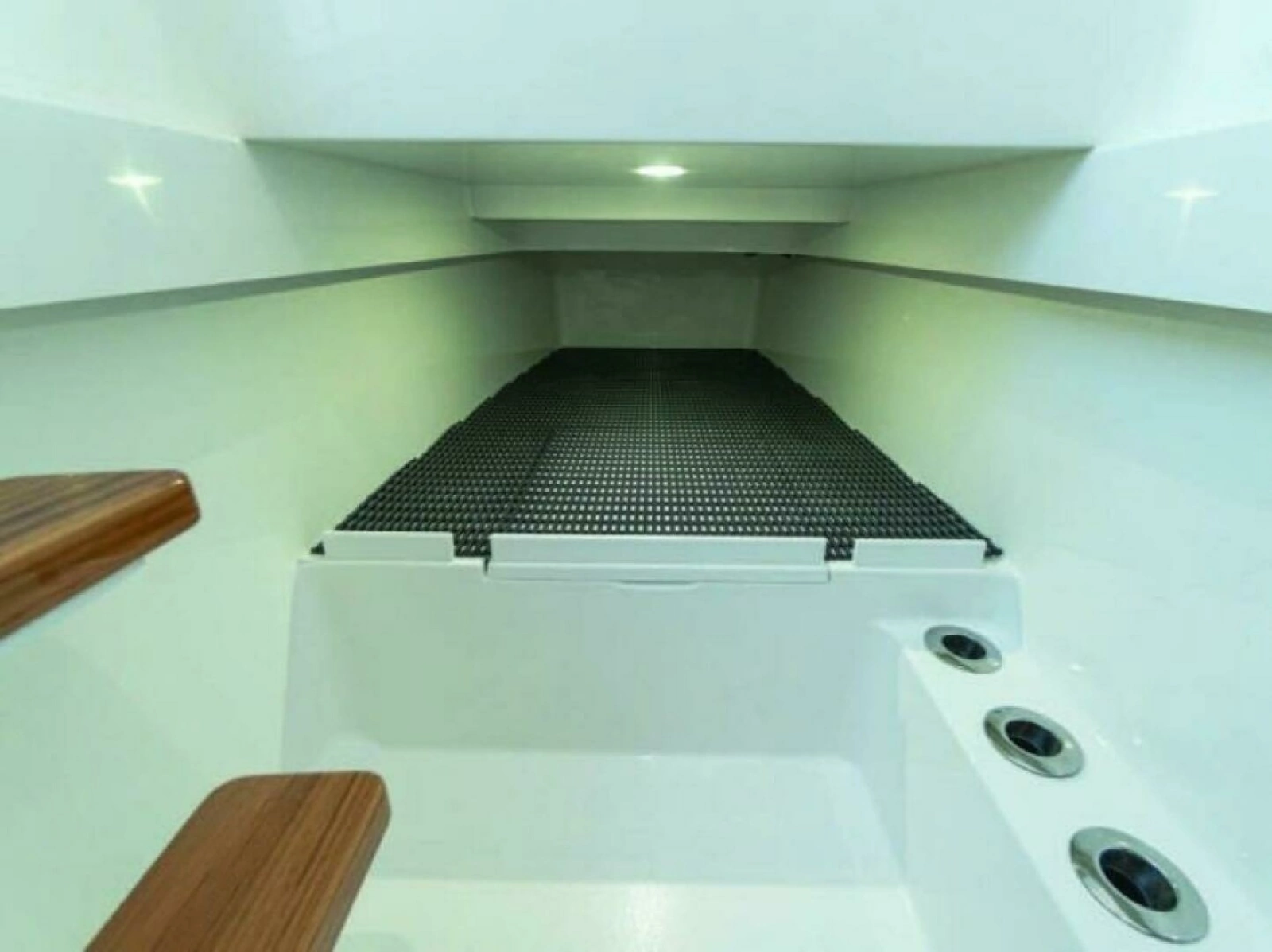 New V-37 Valhalla Boatworks Center Console