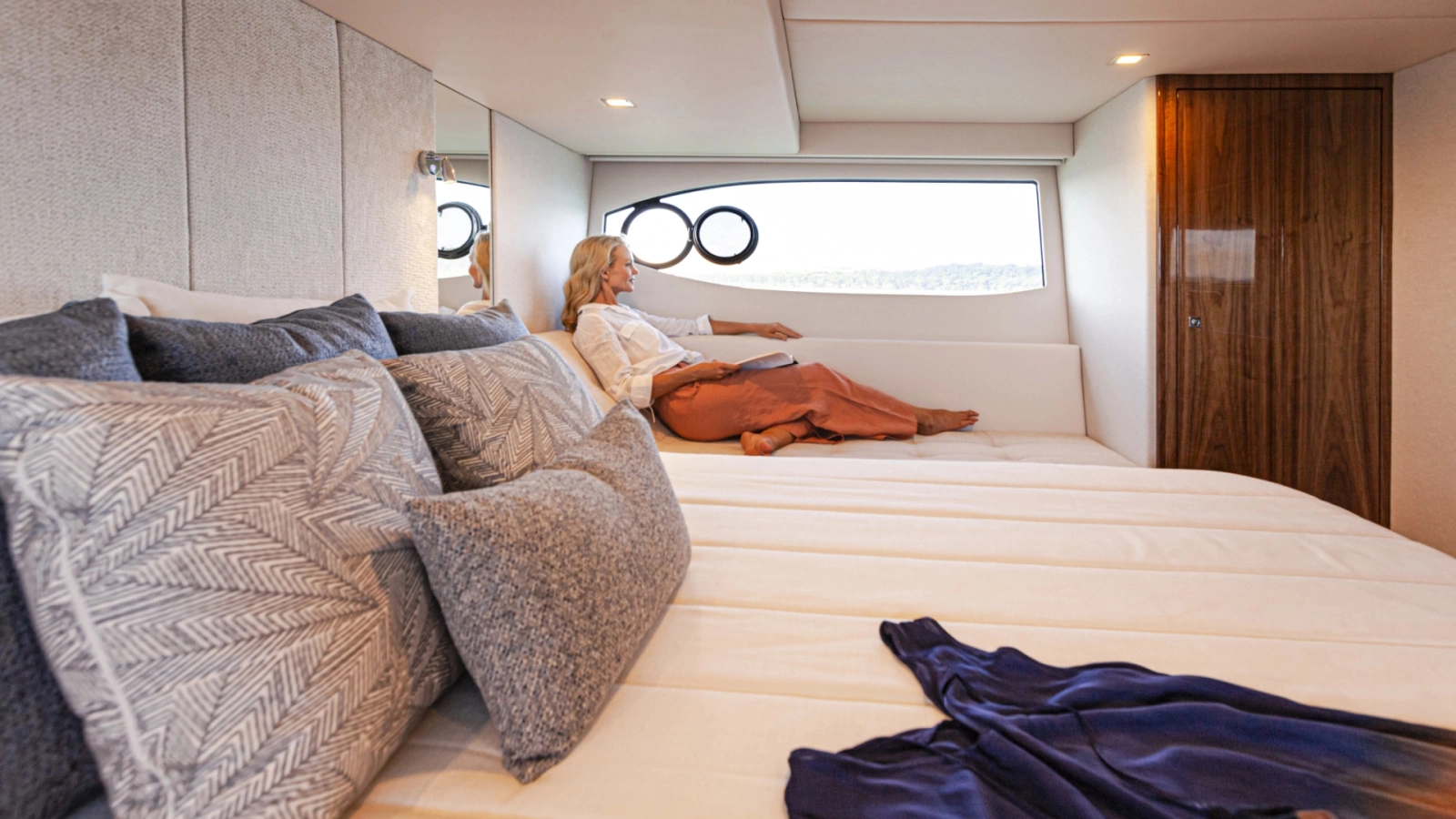 4600 Sport Yacht 46ft Riviera Yacht For Sale