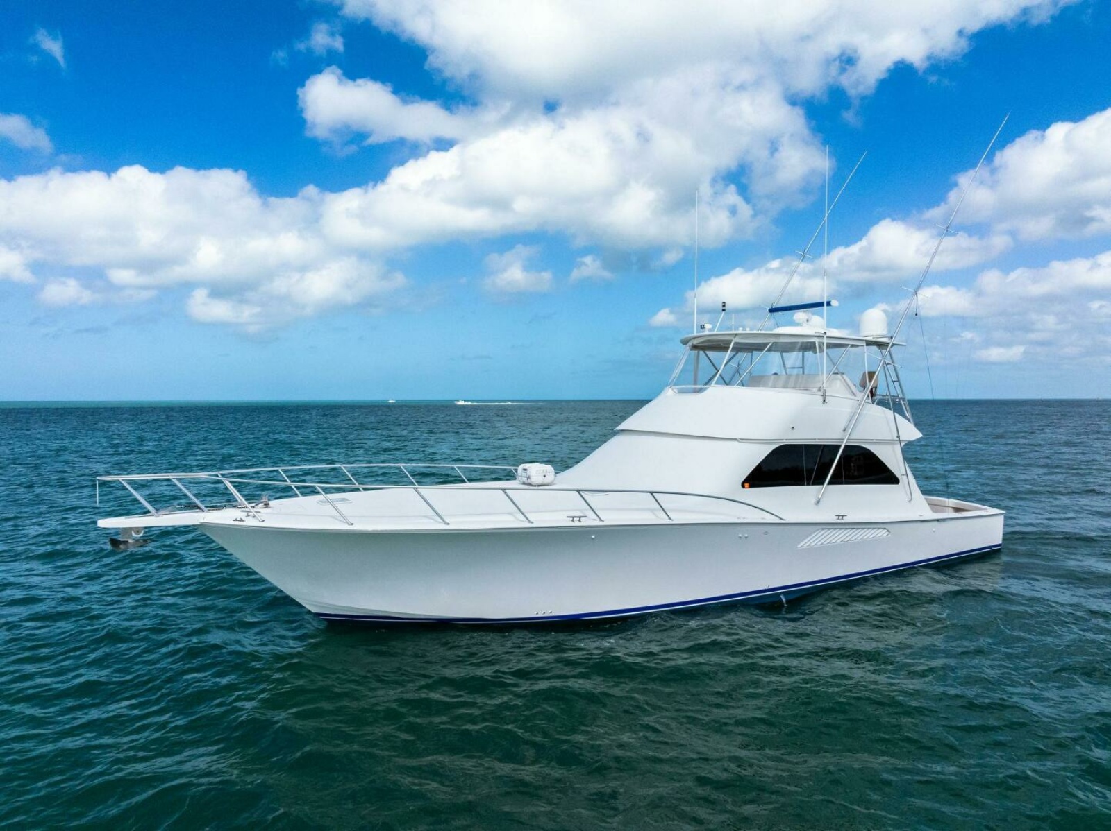 64' 2008 Viking 64 Convertible