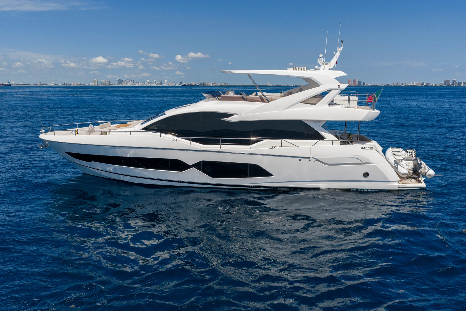 2020 Sunseeker 76 Yacht
