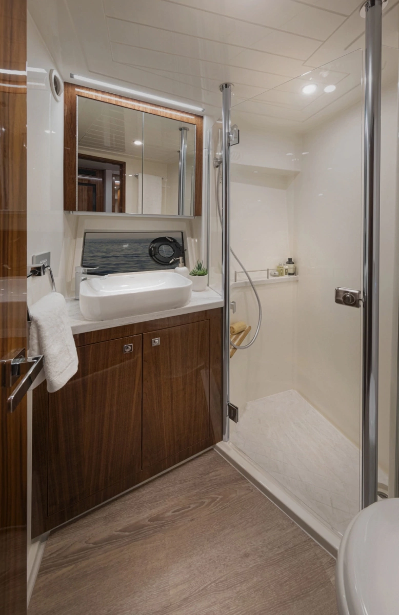 505 SUV 55ft Riviera Yacht For Sale