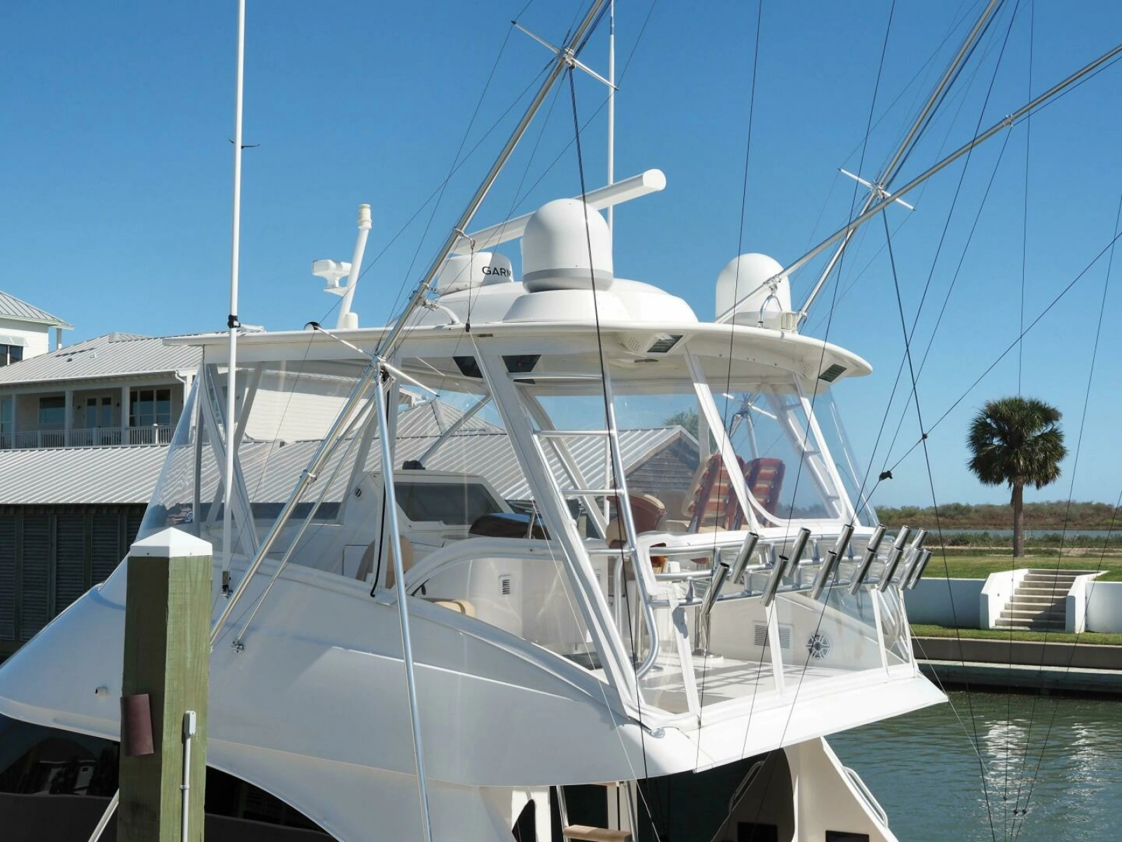 2017 Viking 52 Convertible photo 49
