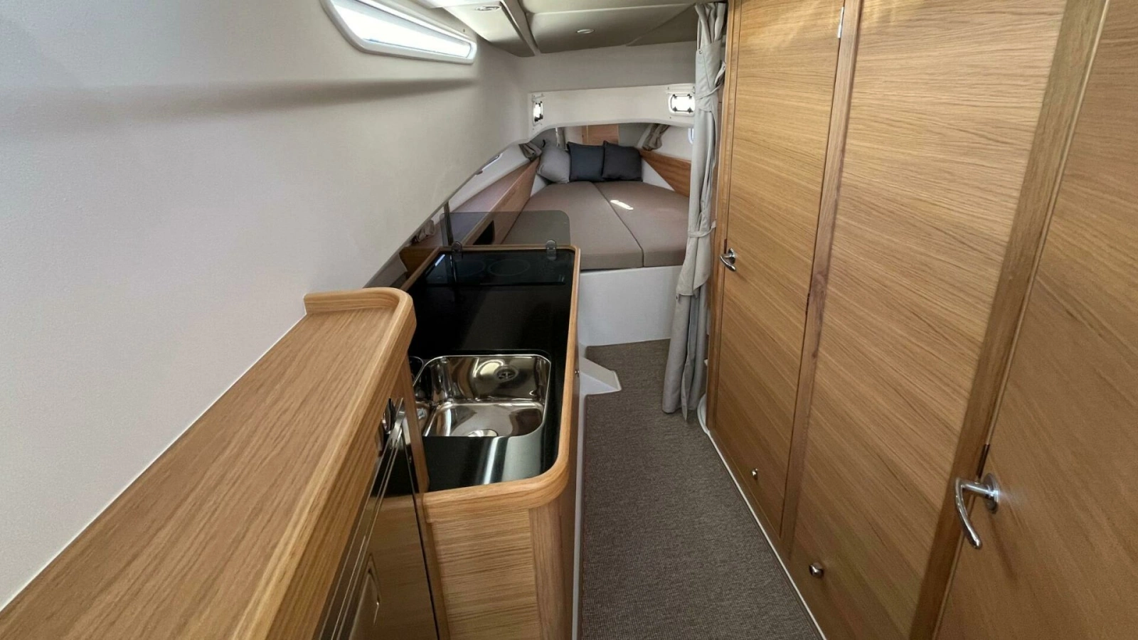 2025 Nimbus Commuter 11