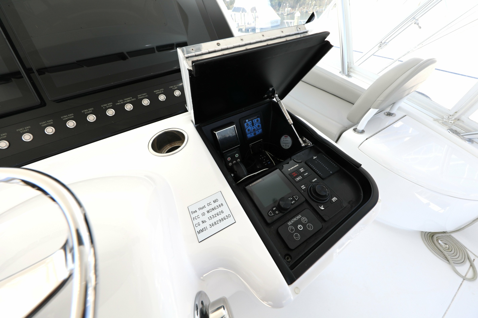 2023 Viking 54 Convertible