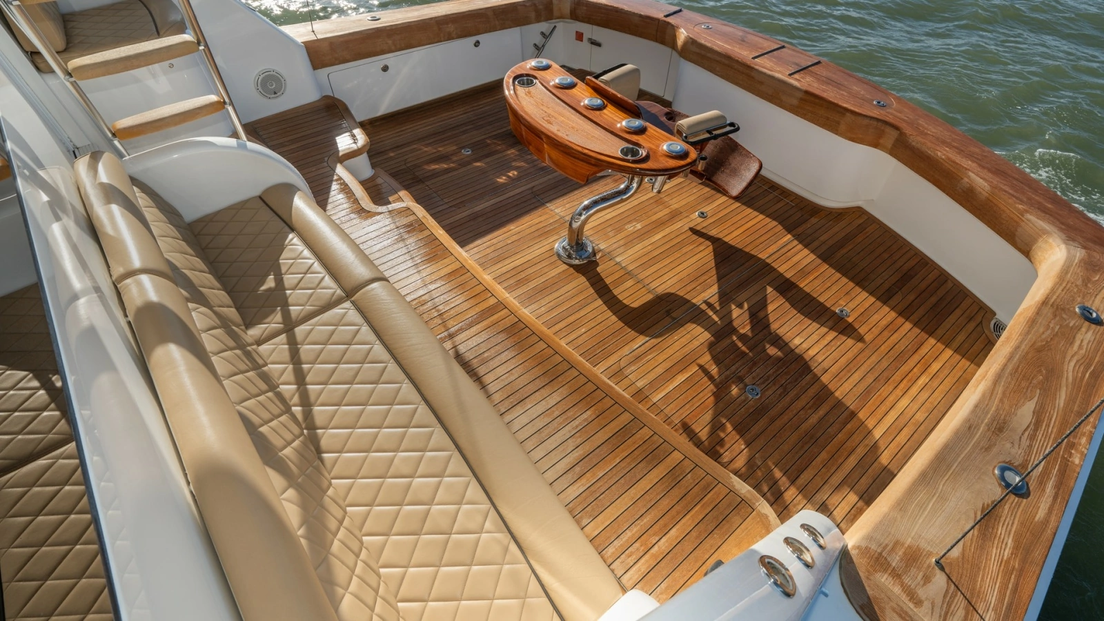 Aft Deck with Fighting Chair