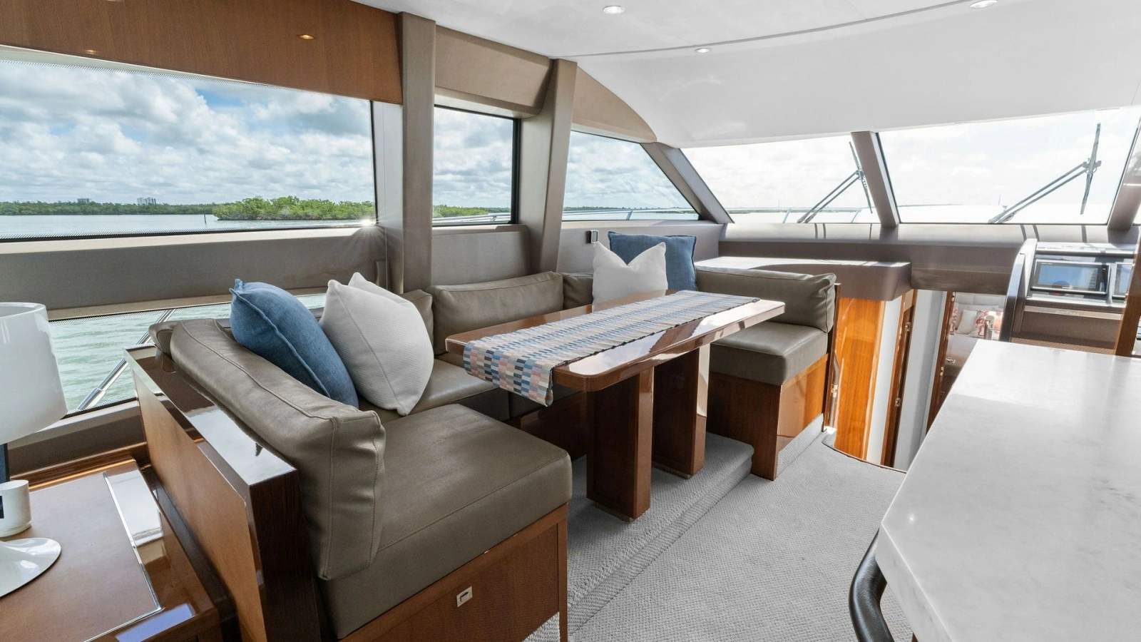 Flybridge Salon with Panoramic Views