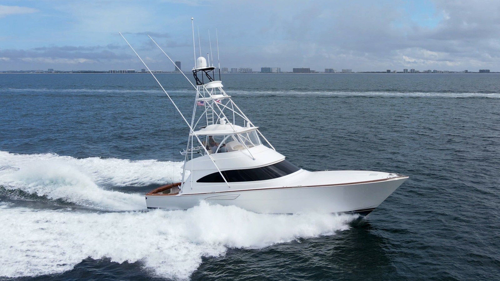 2022 Viking Convertible Cole Play Running Profile (11)