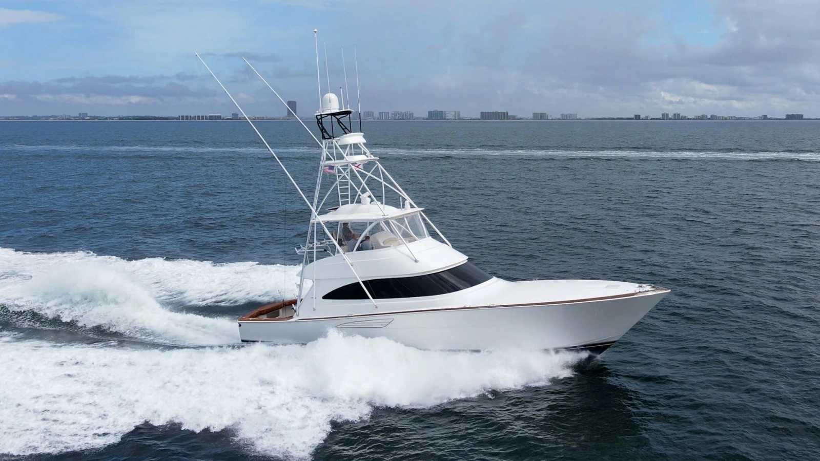 2022 Viking Convertible Cole Play Running Profile (11)