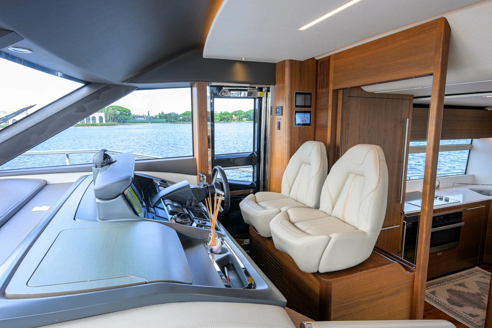 2022 Princess Y78