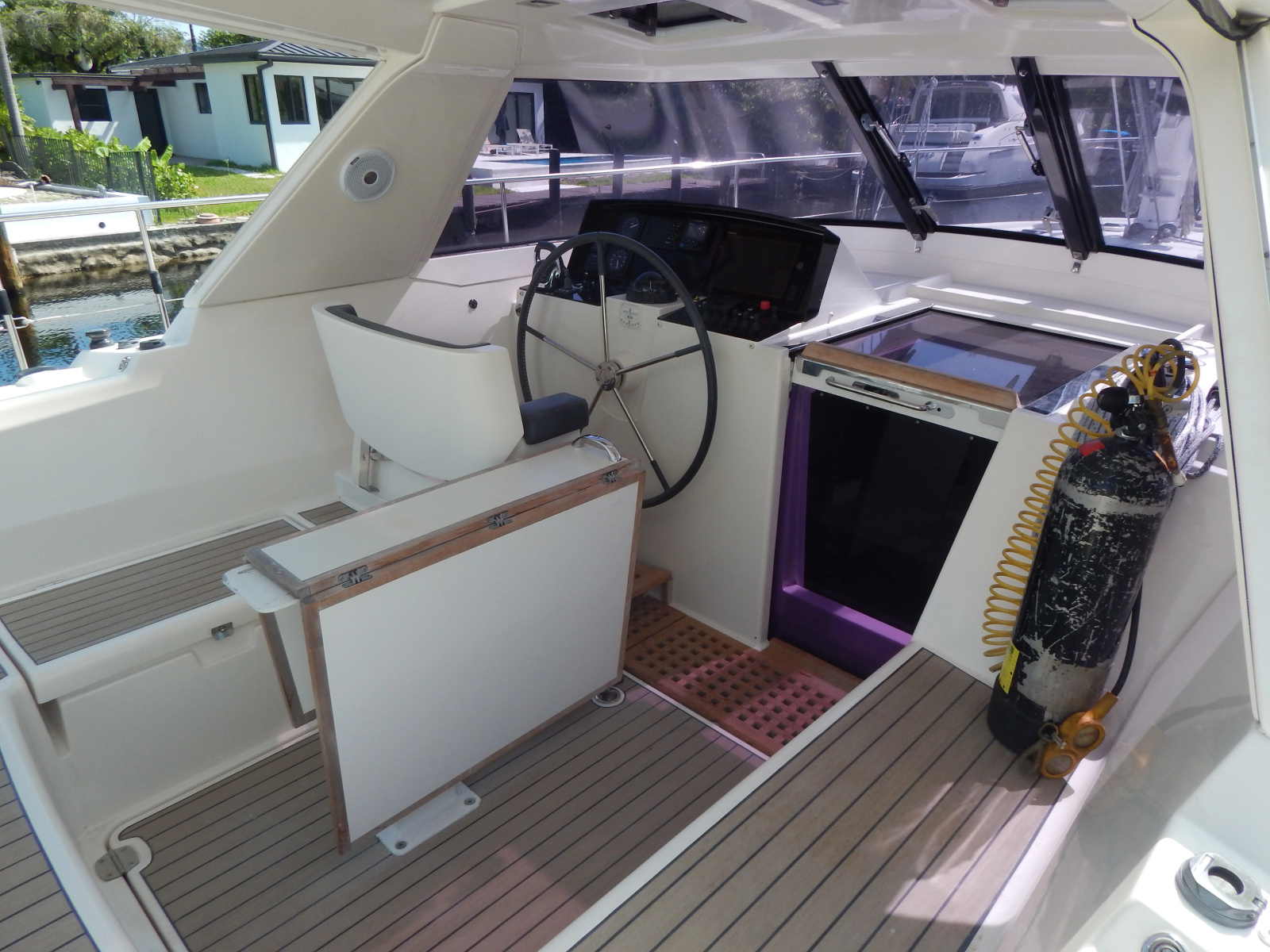 2014 Amel 55