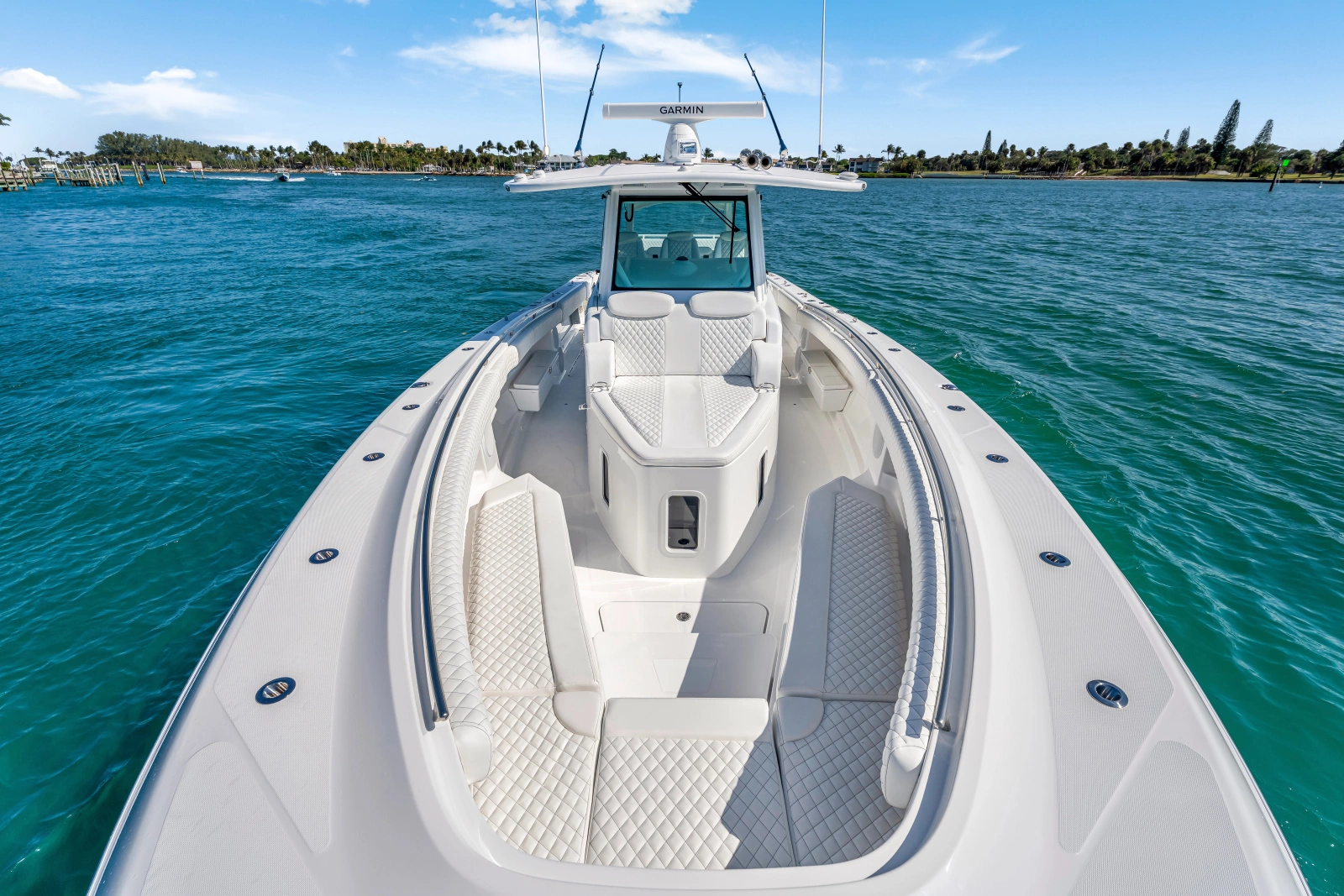 42ft HCB Yacht For Sale