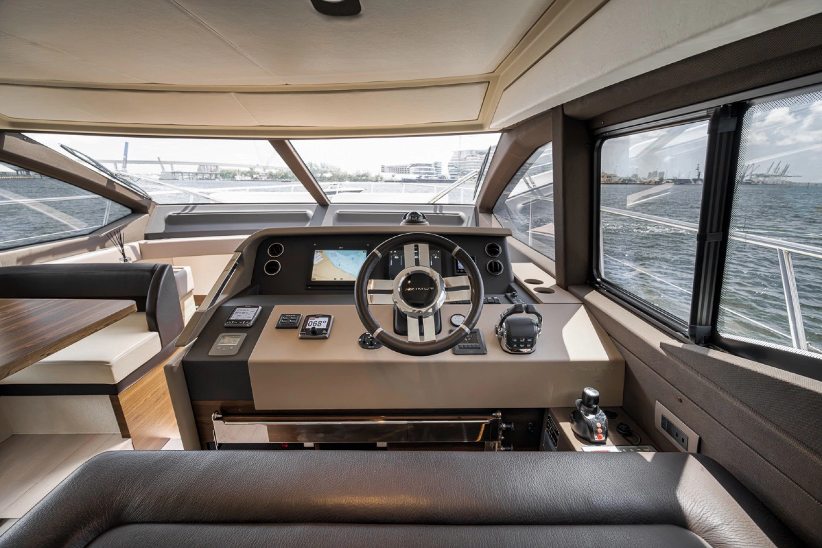 2016 Azimut 50 FLY