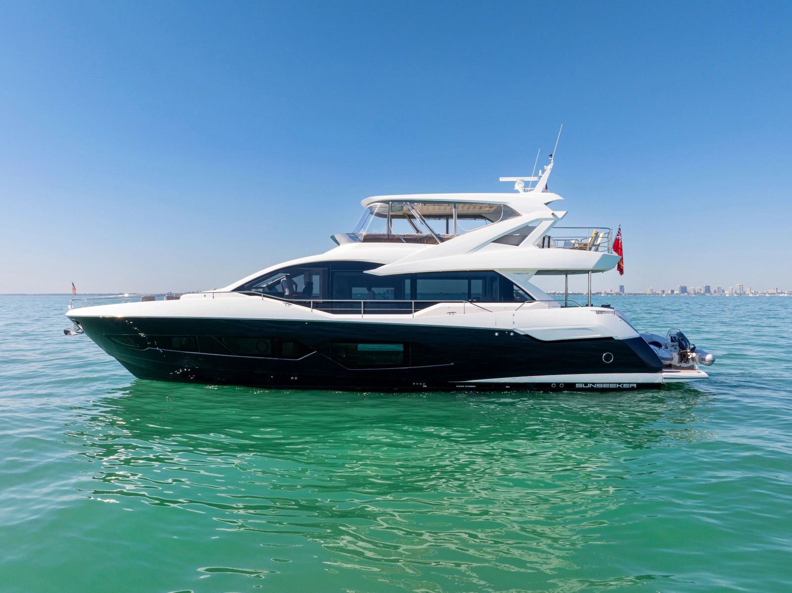 2020 Sunseeker 76 Yacht