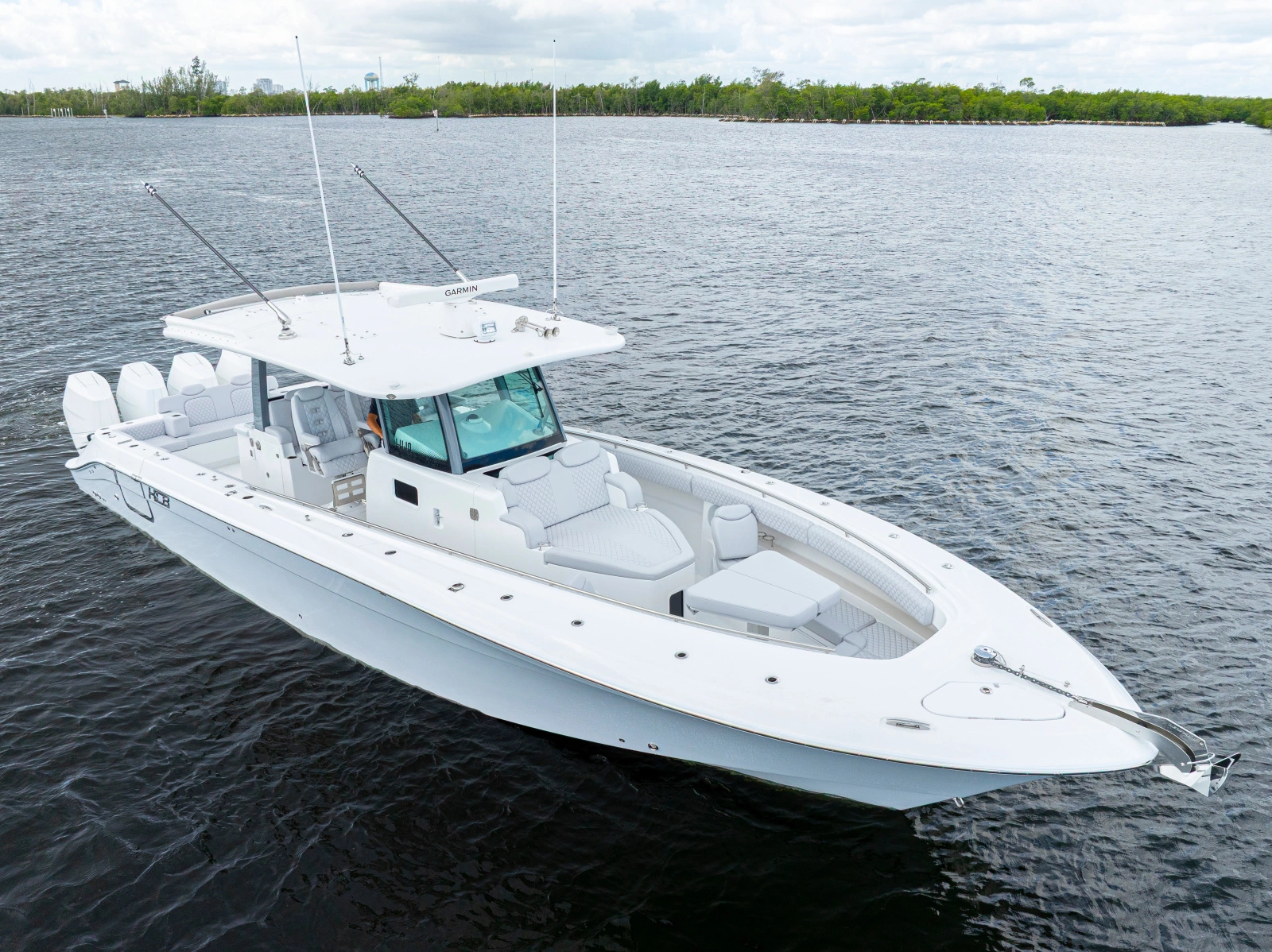 42 Lujo 42ft HCB Yacht For Sale
