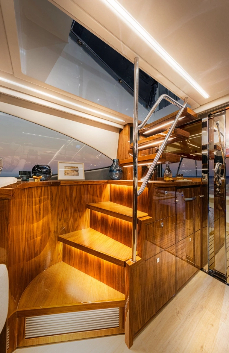 50 Sports Motor Yacht 50ft Riviera Yacht For Sale