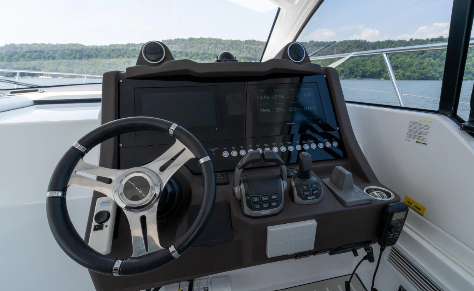 2023 Azimut Atlantis 45