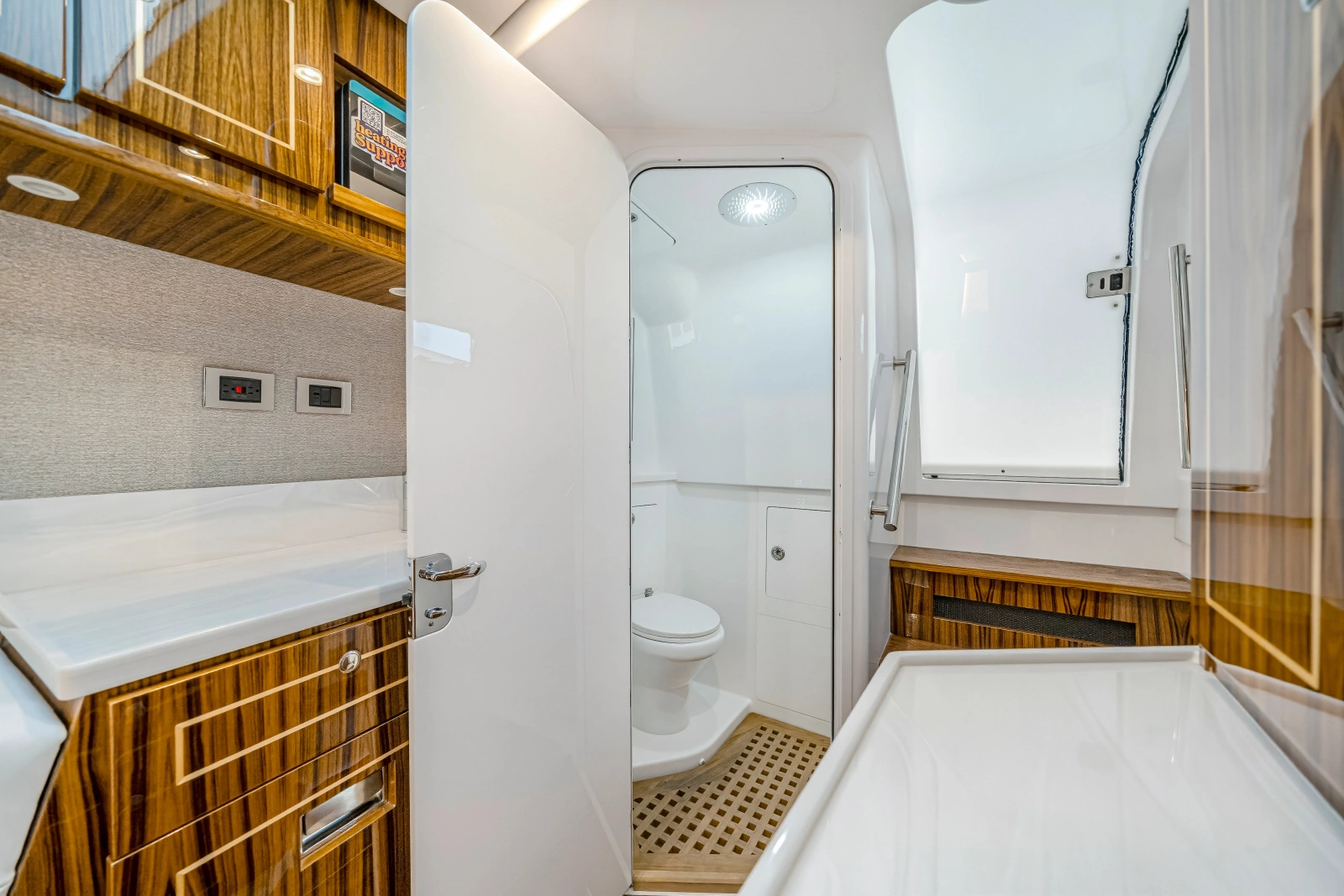 48 Campeon 48ft HCB Yacht For Sale
