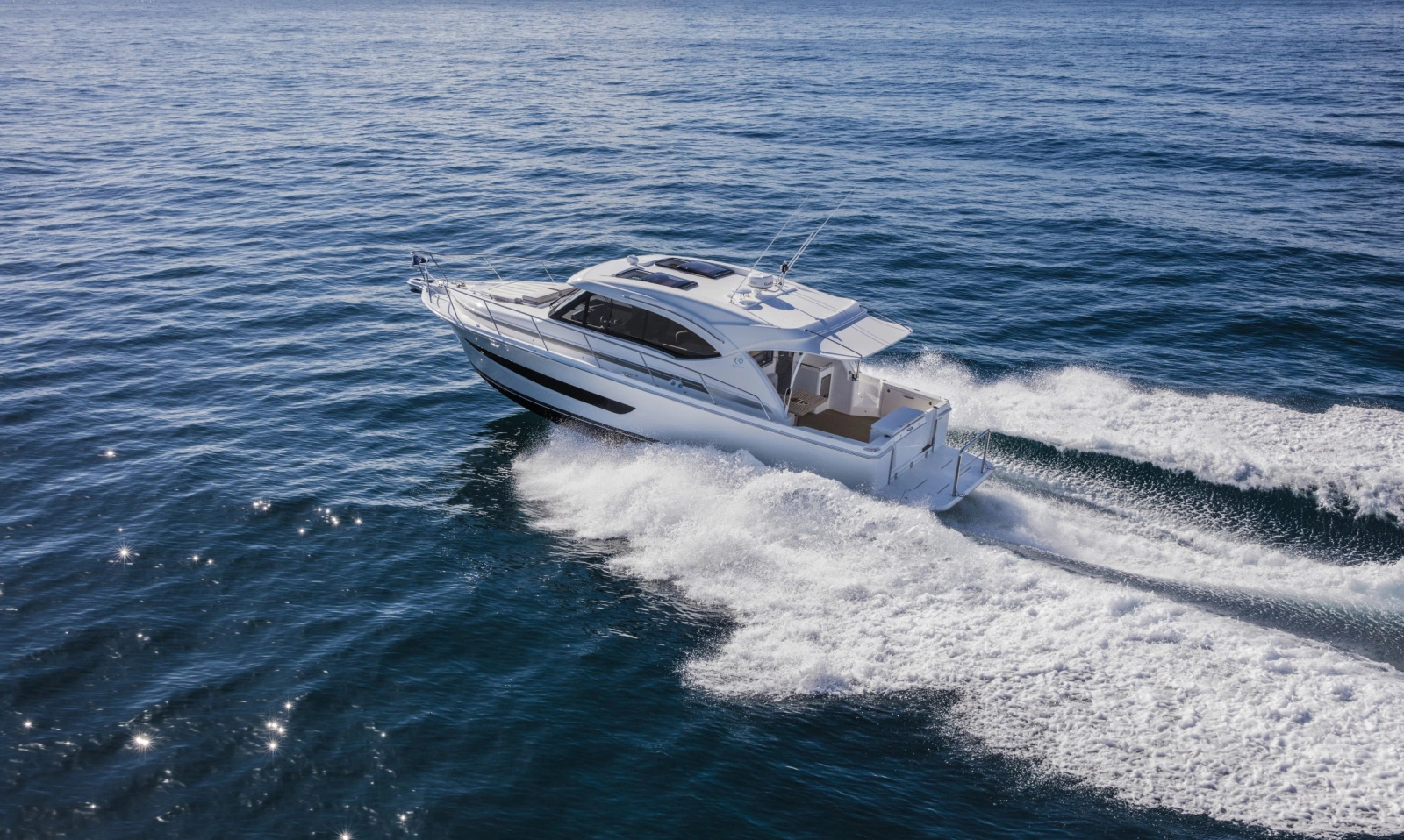 395 SUV 40ft Riviera Yacht For Sale
