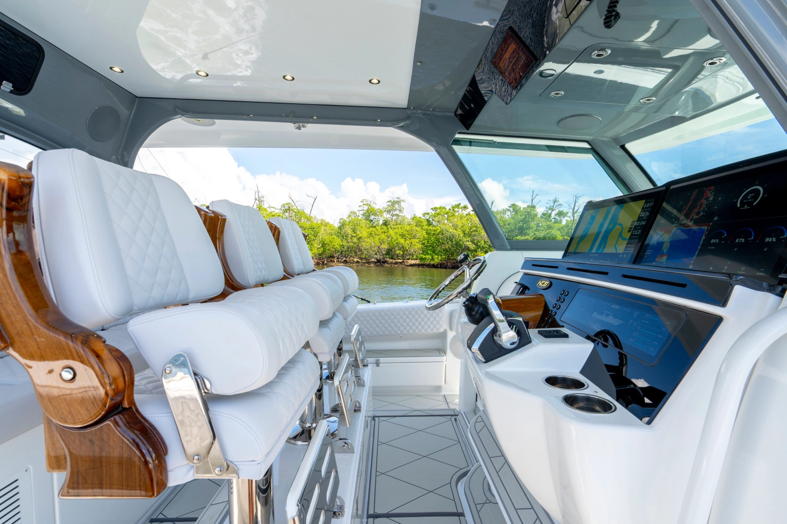 48ft HCB Yacht For Sale
