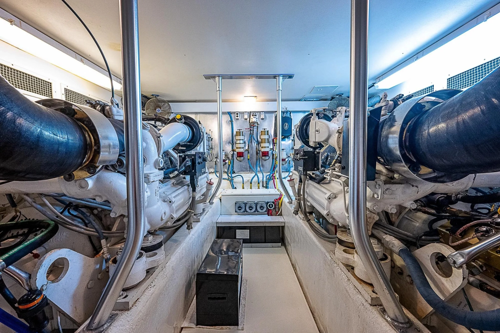 2003 Ocean Yachts Odyssey