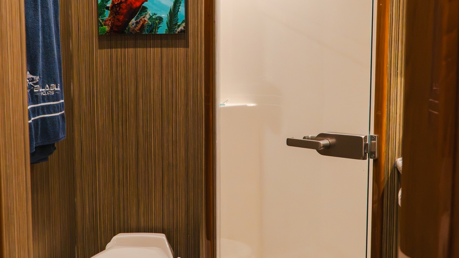 Elegant Ensuite Bathroom
