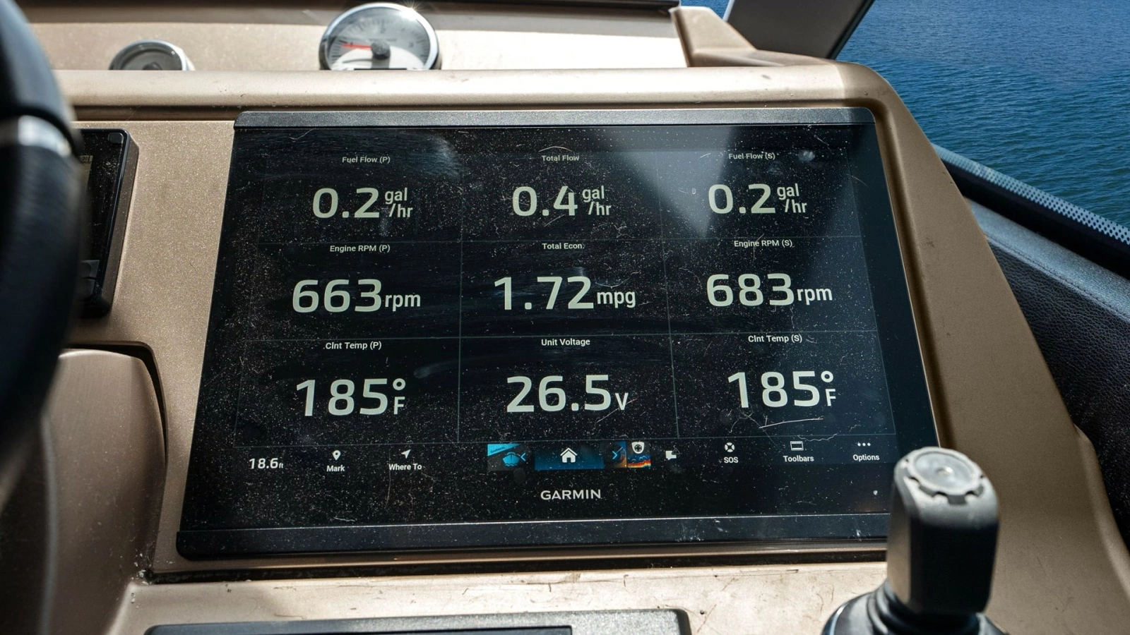 Flybridge Helm with Digital Display