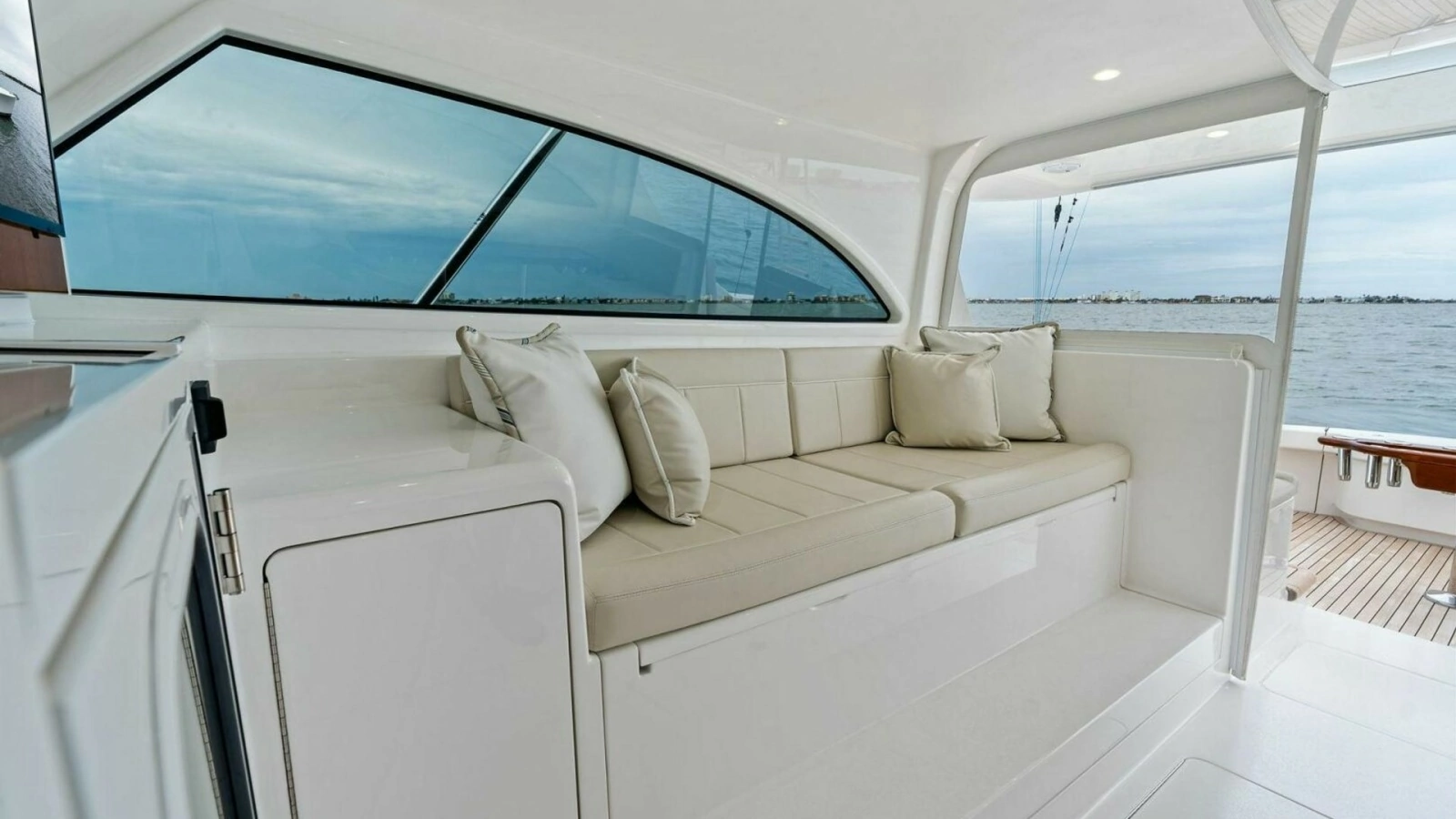 2021 Viking 46 Billfish 