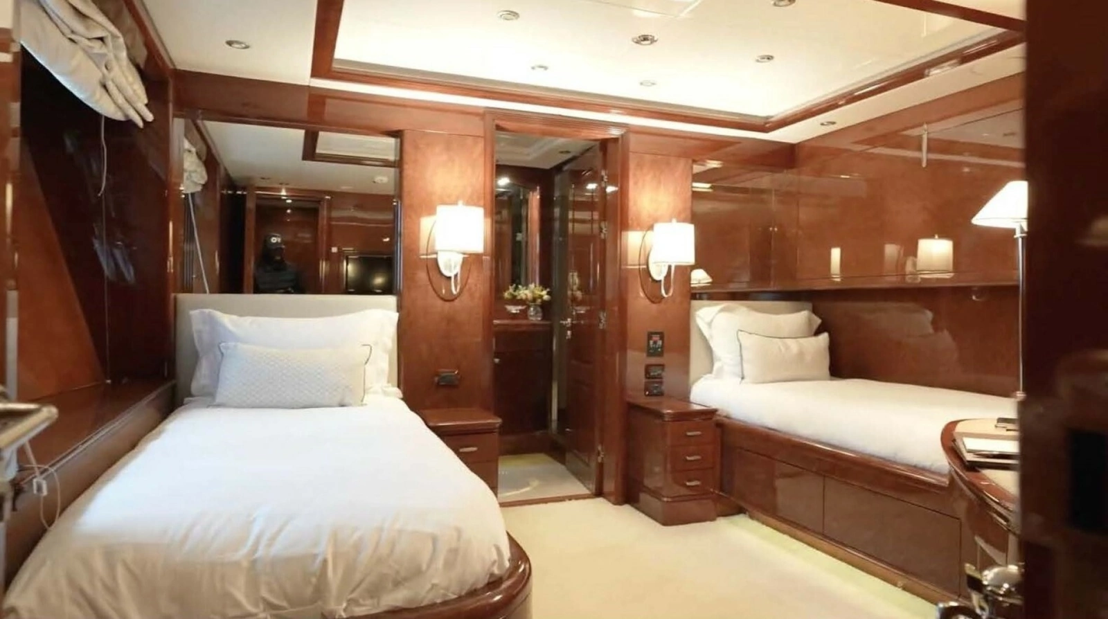 Benetti 145 Domani - Interior Guest Stateroom