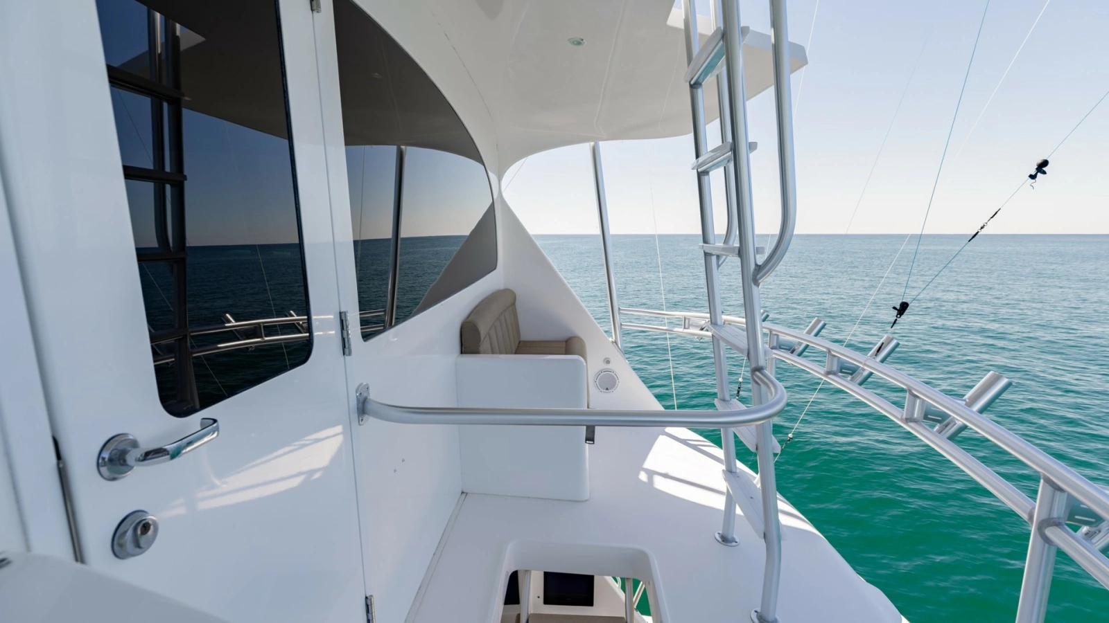 2015 Viking 76 Enclosed Bridge- CHULA- Mezzanine
