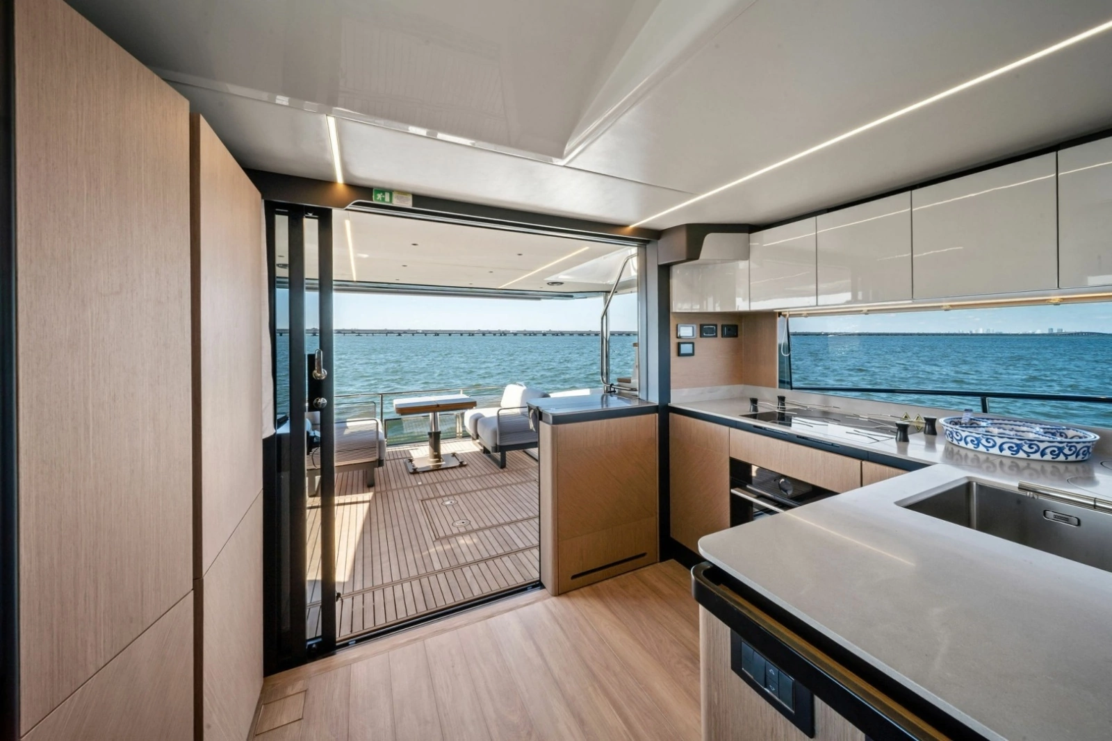 New 2027 56 Absolute Fly 56ft Absolute Yacht For Sale