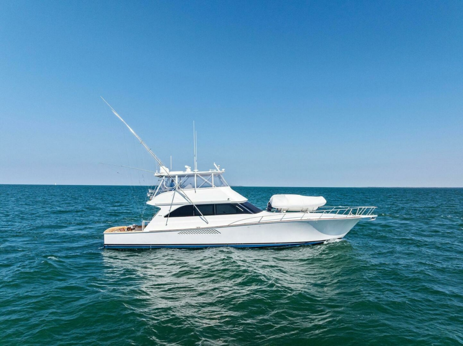 65' 2002 Viking 65 Convertible