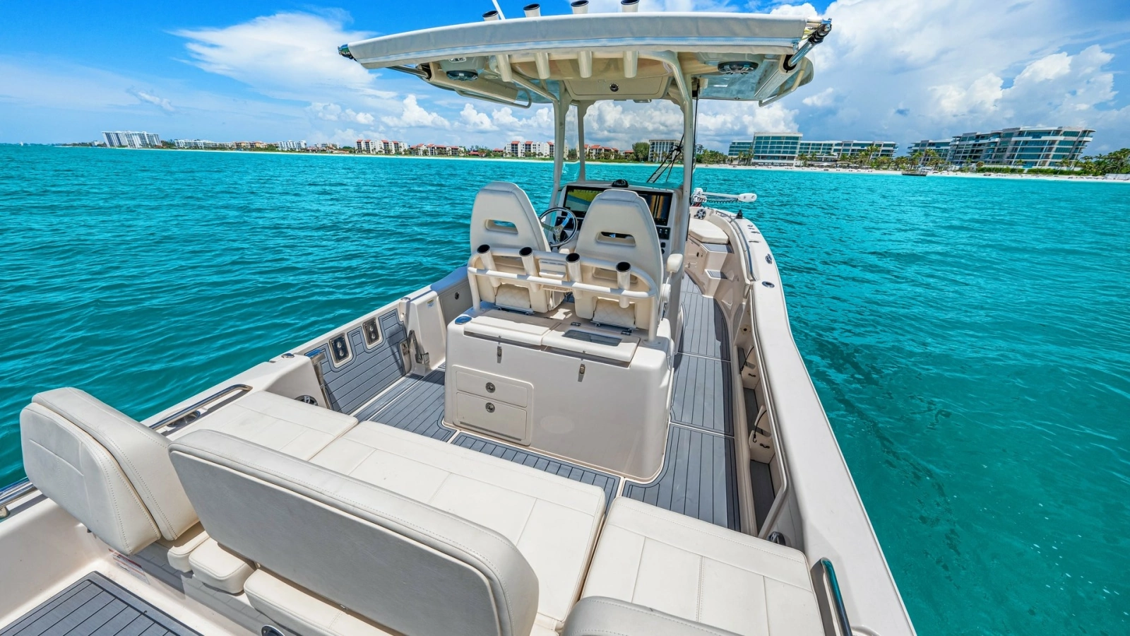 Spacious Cockpit with Helm Seating