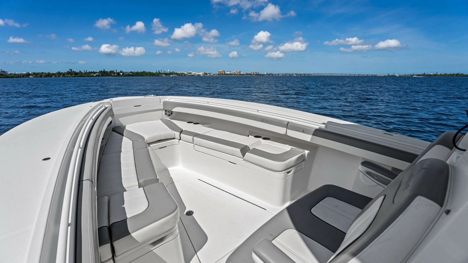 Spacious Bow Seating Area