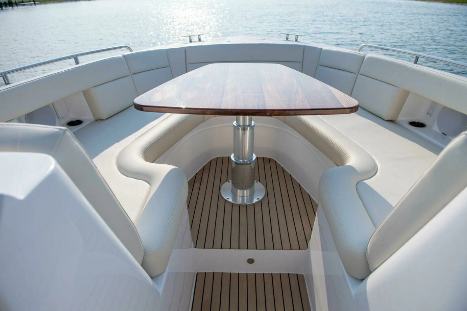 MJM 3 2026 - Foredeck