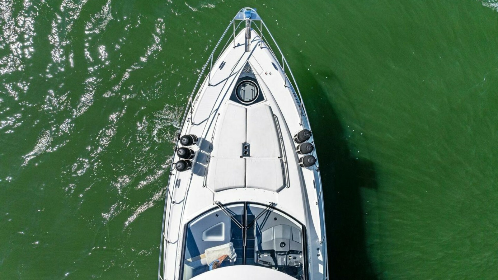 45' 2019 Cruisers Yachts 45 Cantius