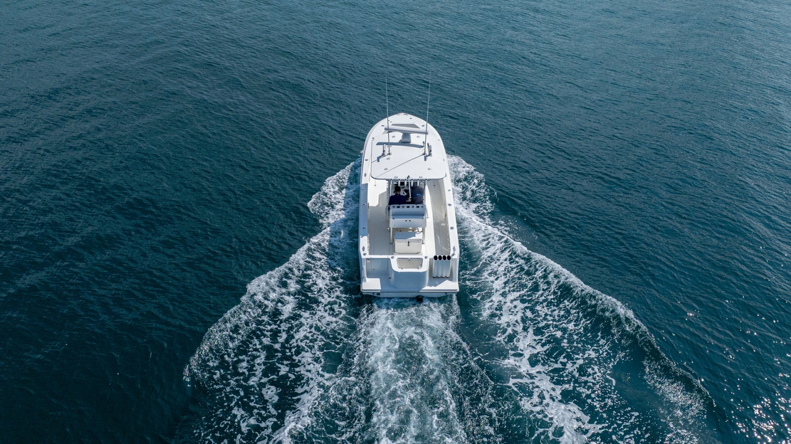 Aerial Stern View in Motion