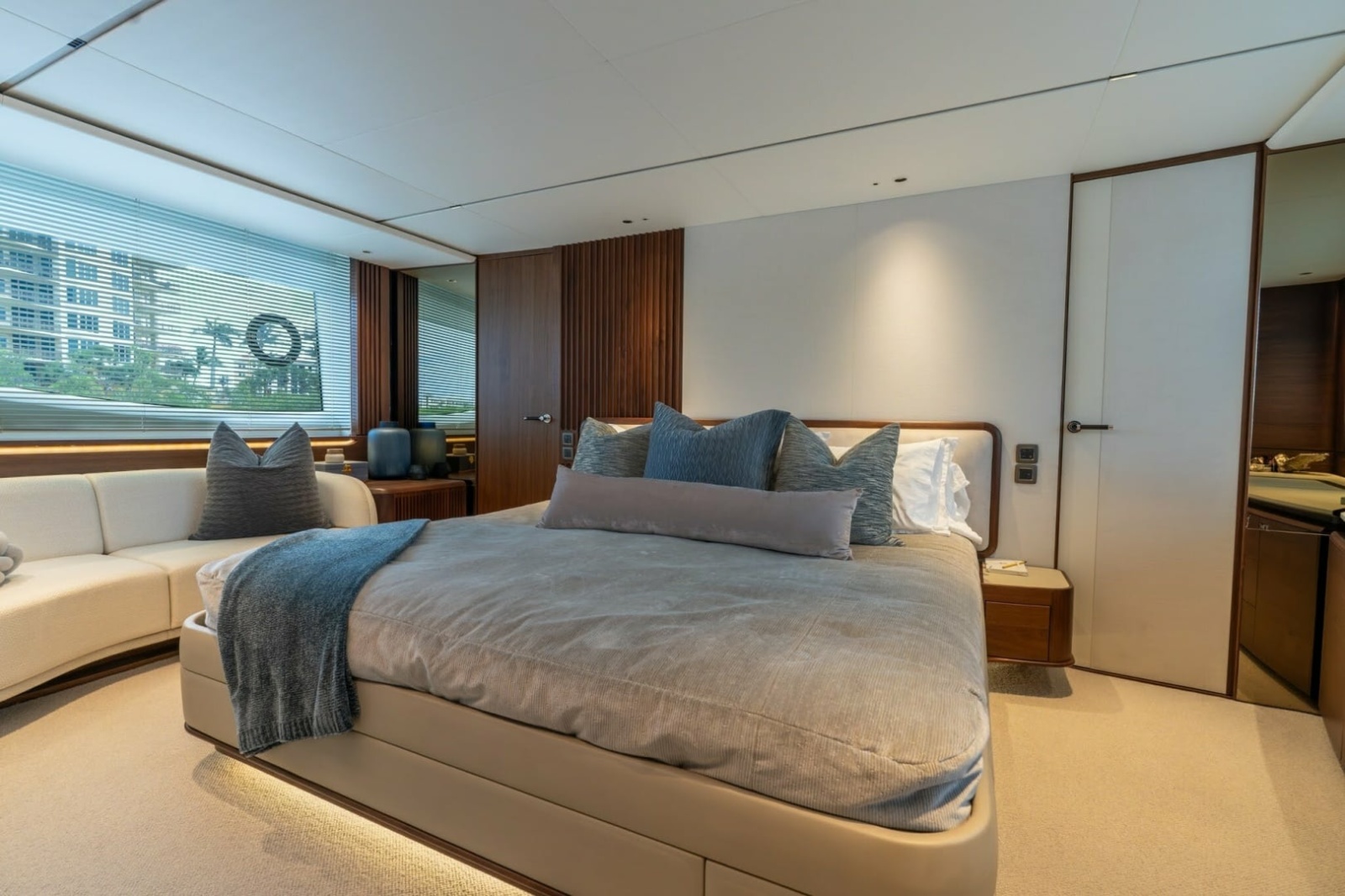 Princess 80 LANIKAI - Master Stateroom