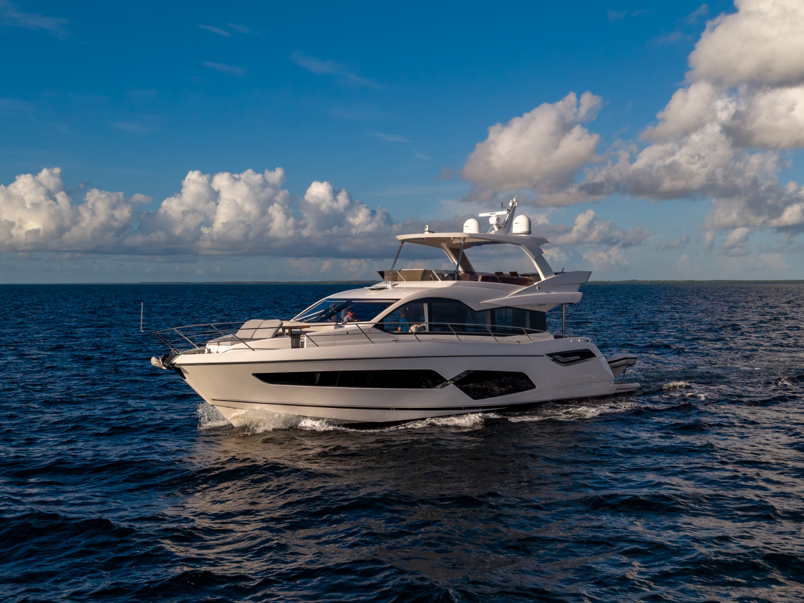 2022 Sunseeker Manhattan 68
