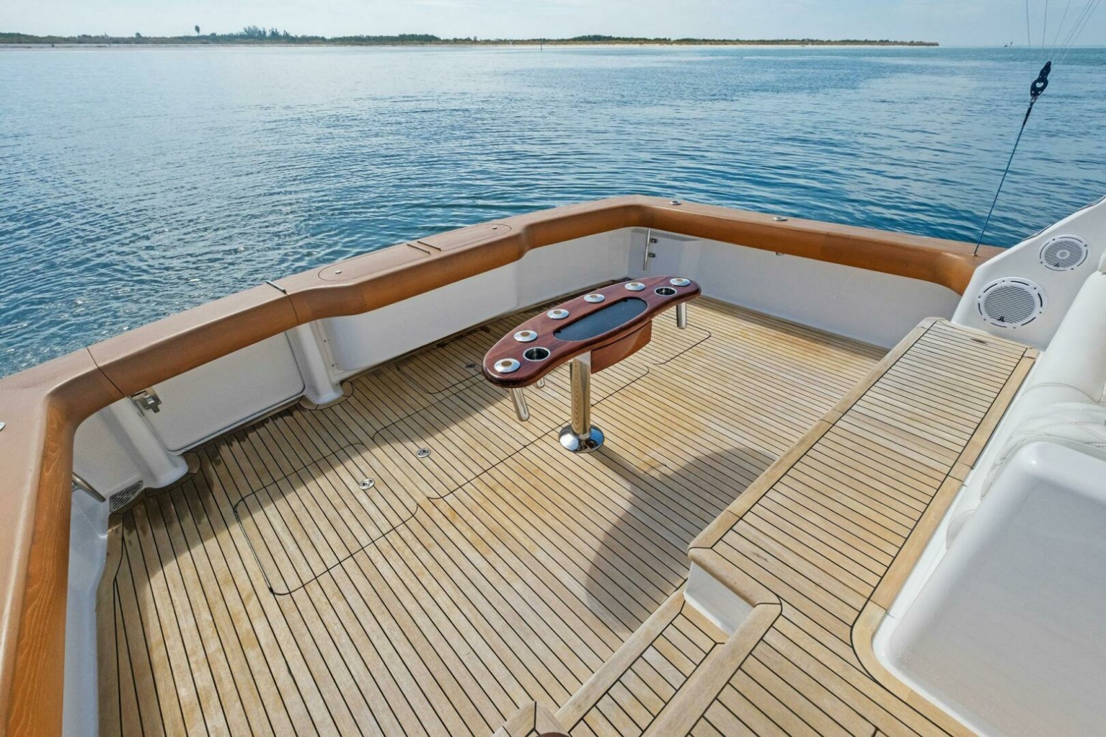 56' 2006 Viking 56 Convertible