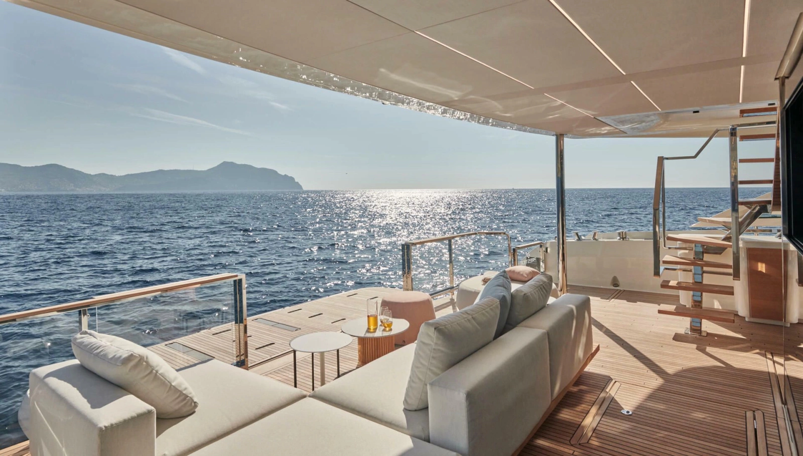 M8 65ft Prestige Yacht For Sale