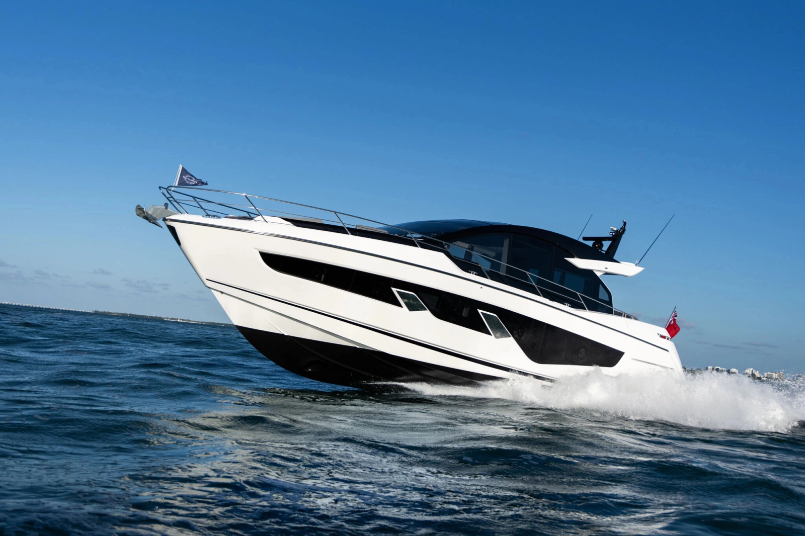 PREDATOR 65 65ft Sunseeker Yacht For Sale