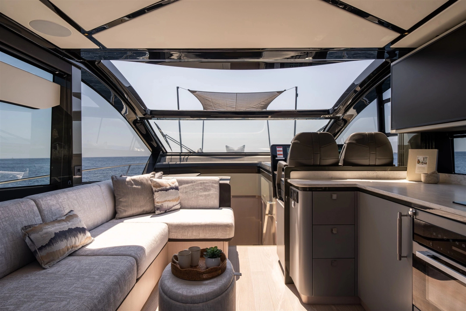 PREDATOR 55 55ft Sunseeker Yacht For Sale