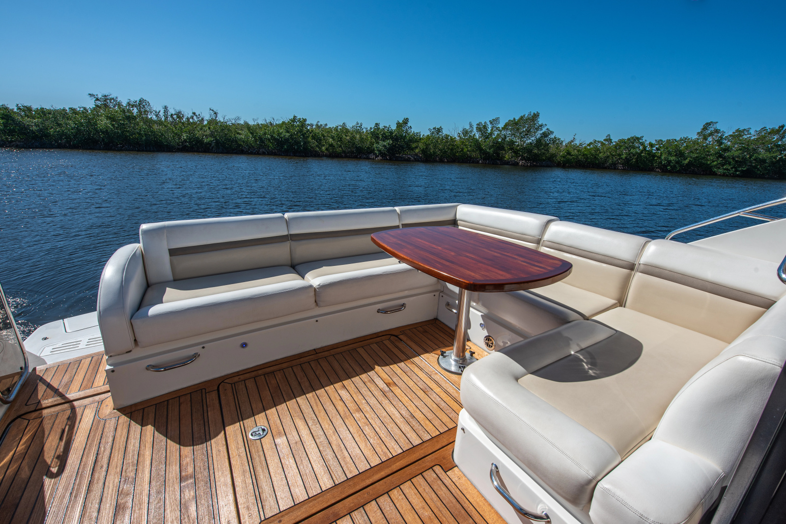 2014 Sea Ray Sundancer 510