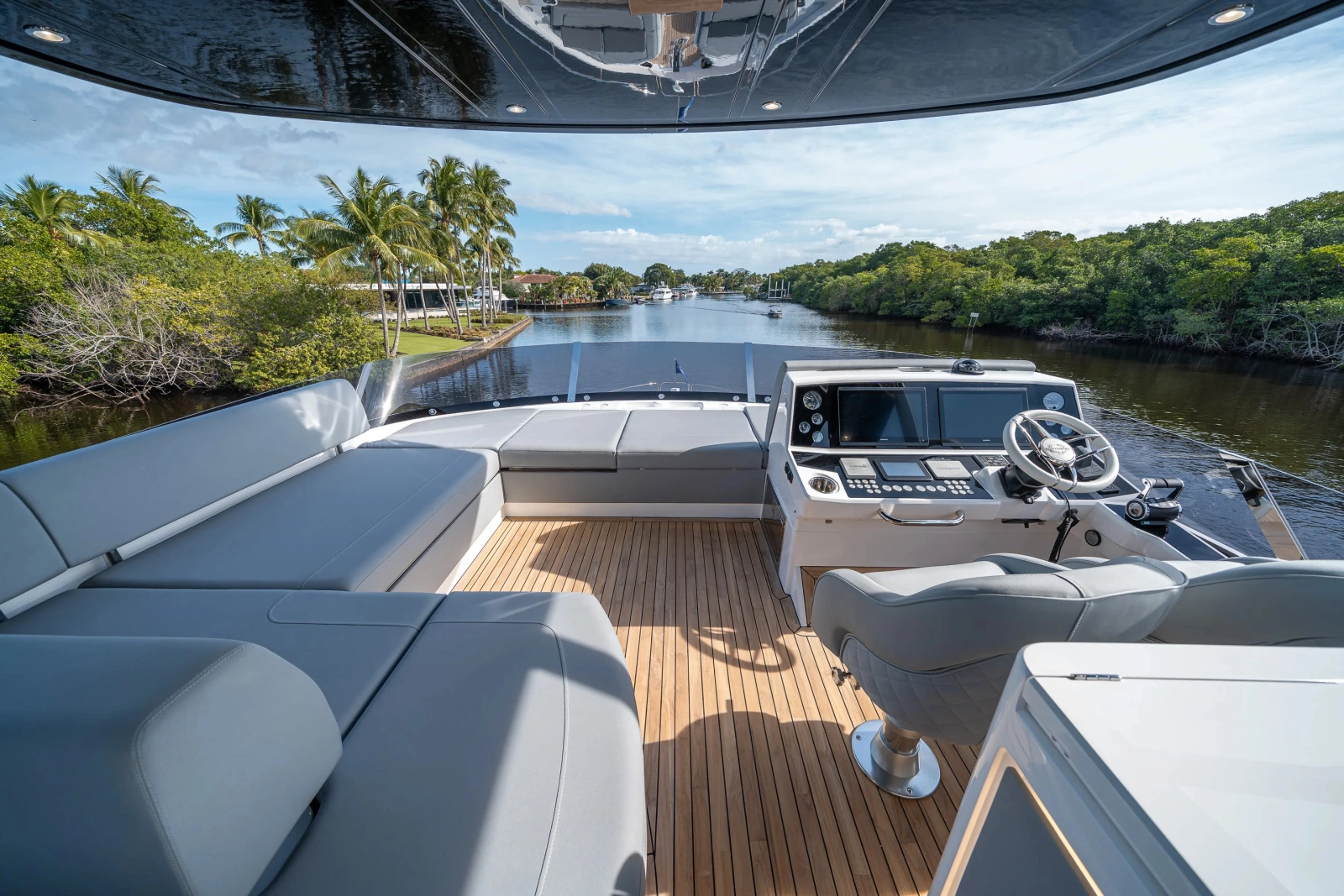 76 YACHT 76ft Sunseeker Yacht For Sale