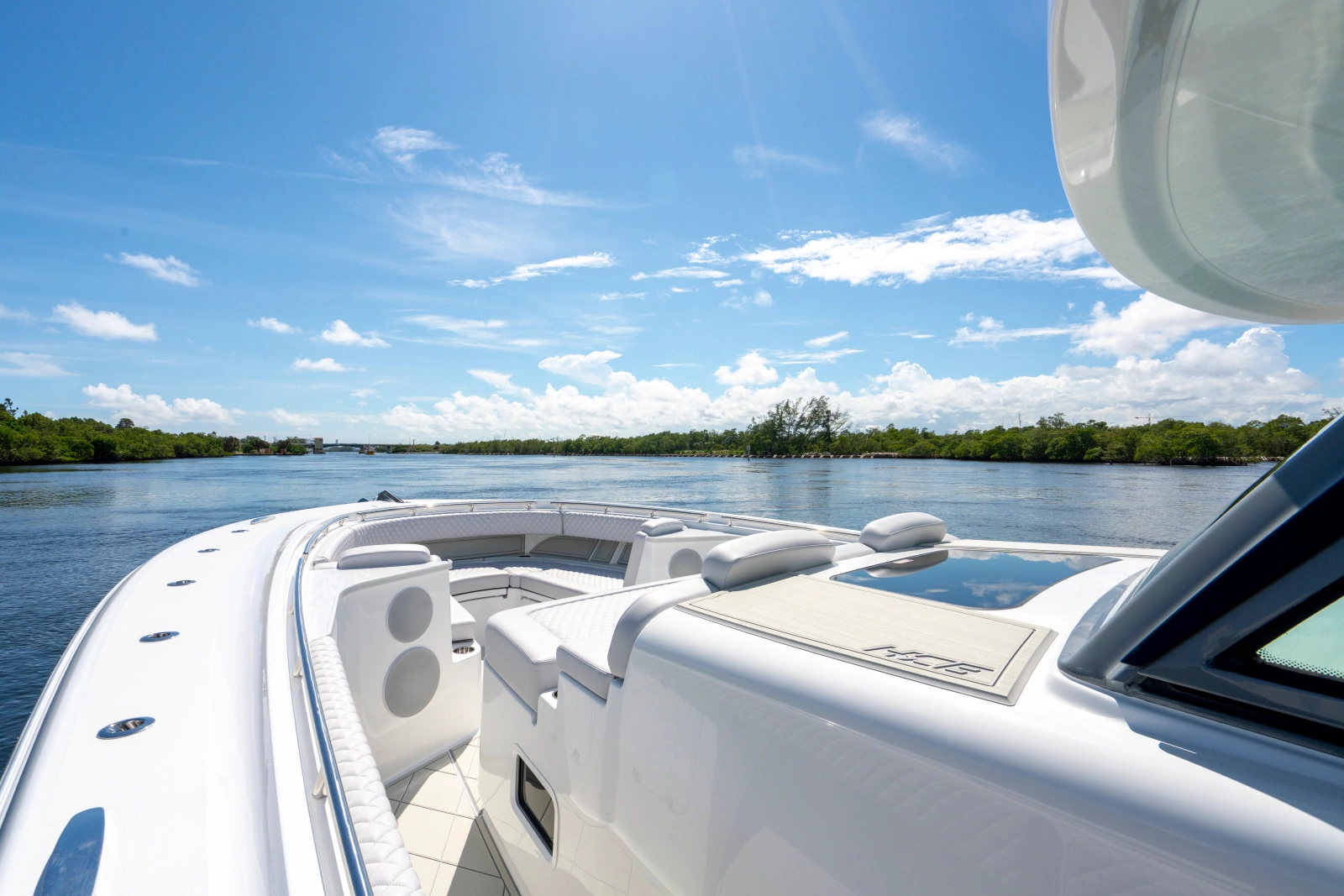 48ft HCB Yacht For Sale