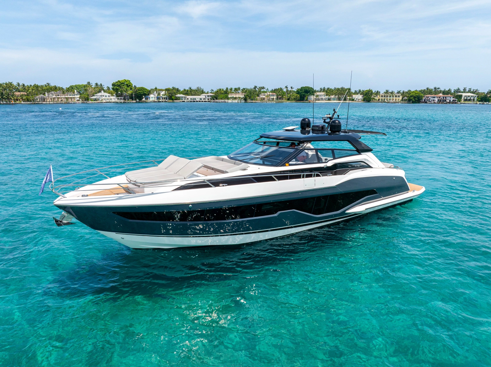 2024 Sunseeker Superhawk 55