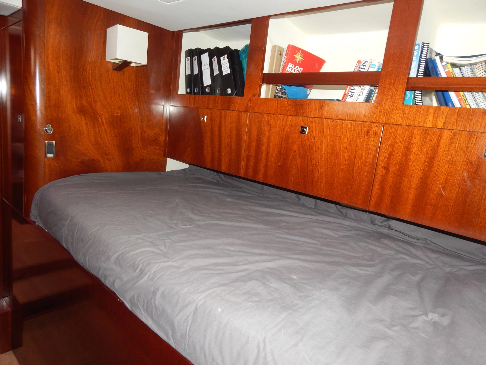 2014 Amel 55