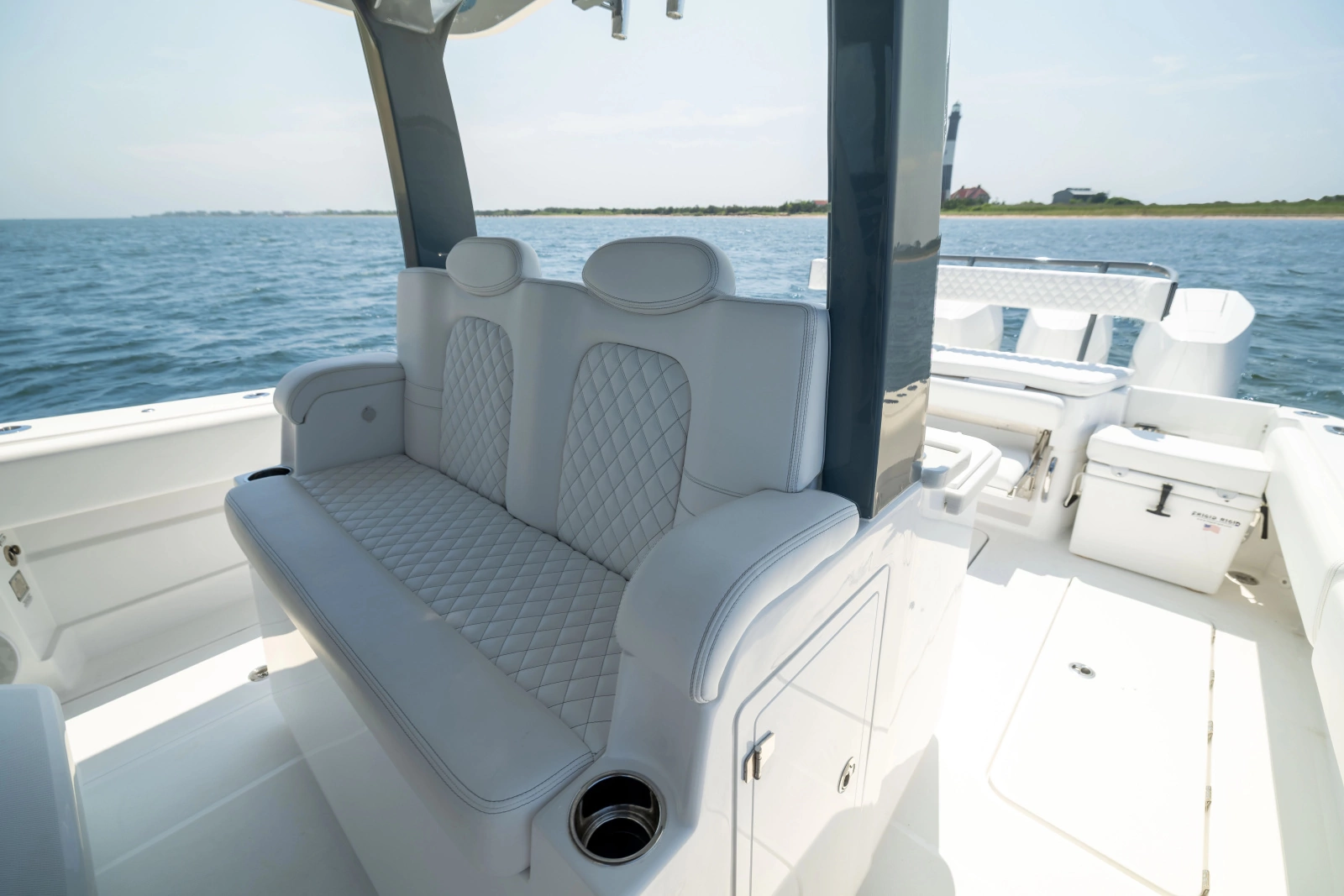 42ft HCB Yacht For Sale